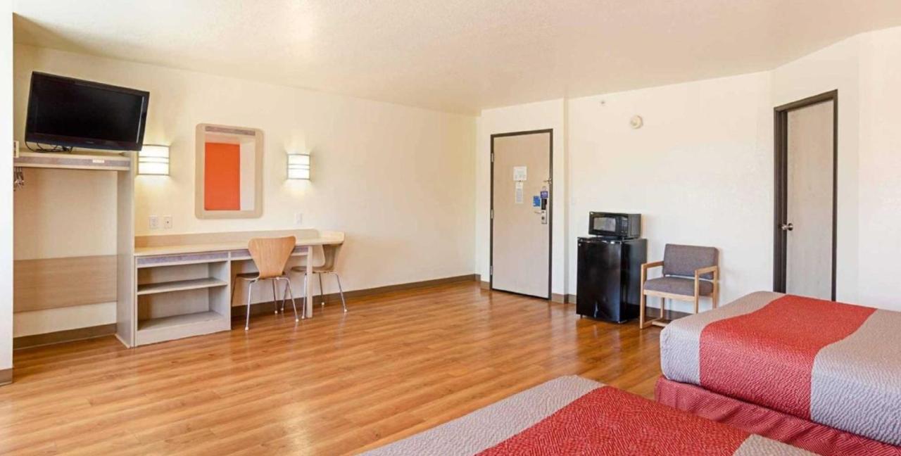 Motel 6-Fort Lupton, Co Екстериор снимка