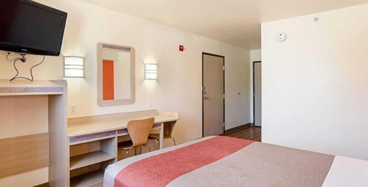 Motel 6-Fort Lupton, Co Екстериор снимка